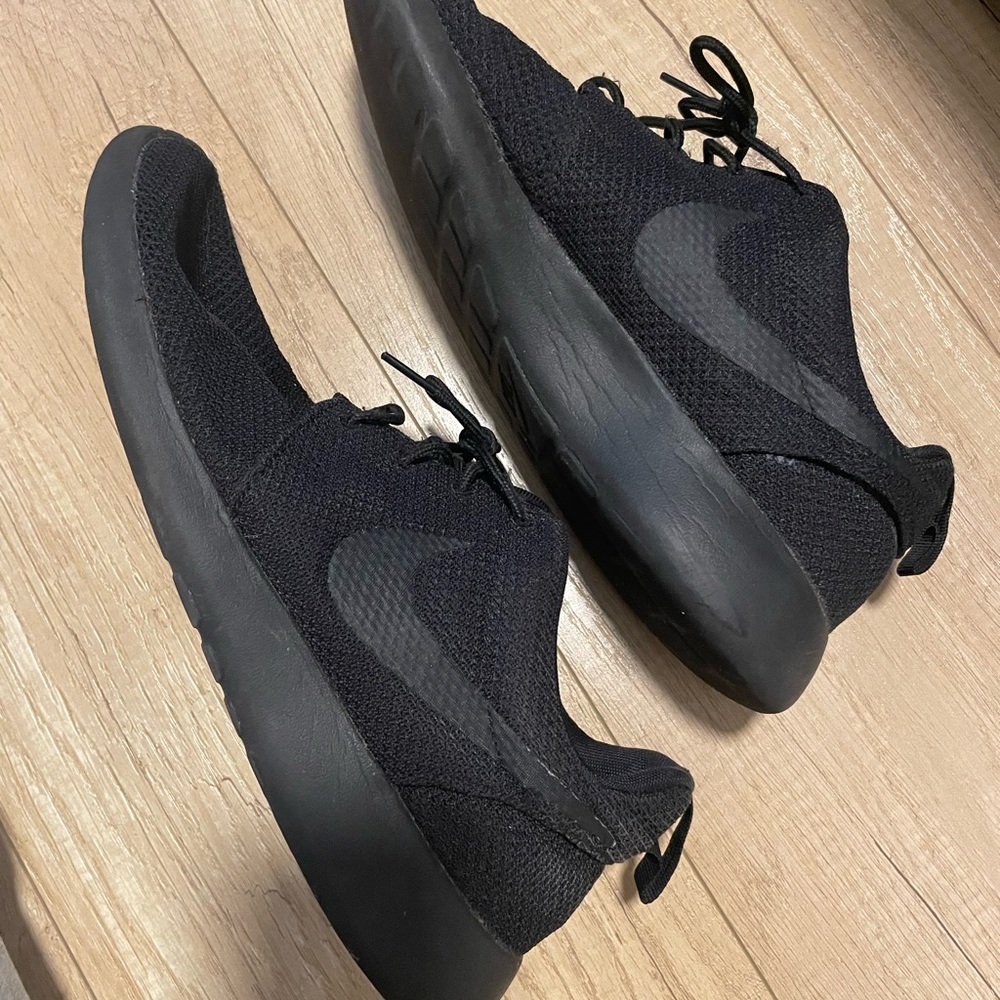 Nike Men's Black Running Shoes